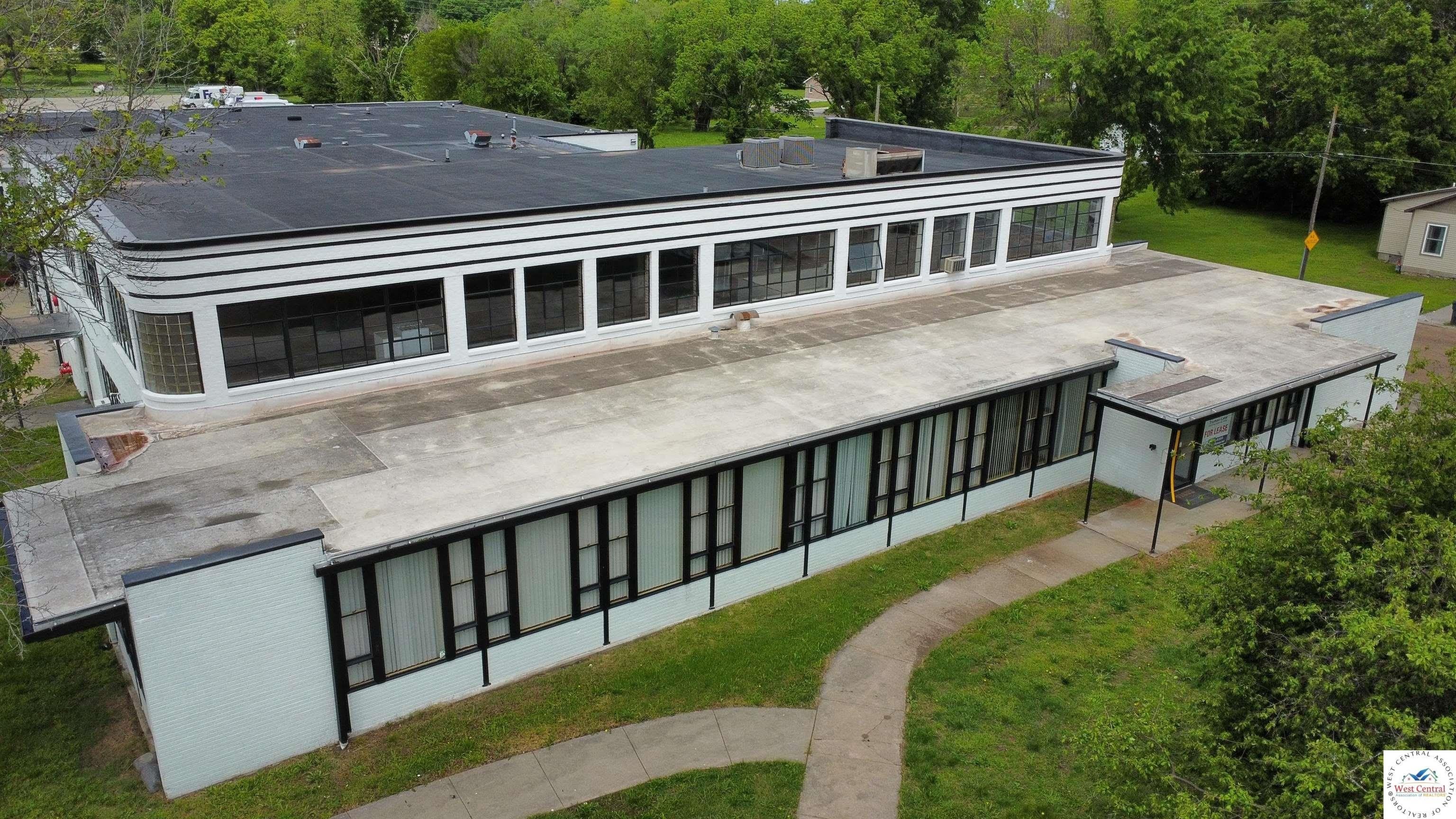 201 N Missouri Avenue – photo 1 of 21