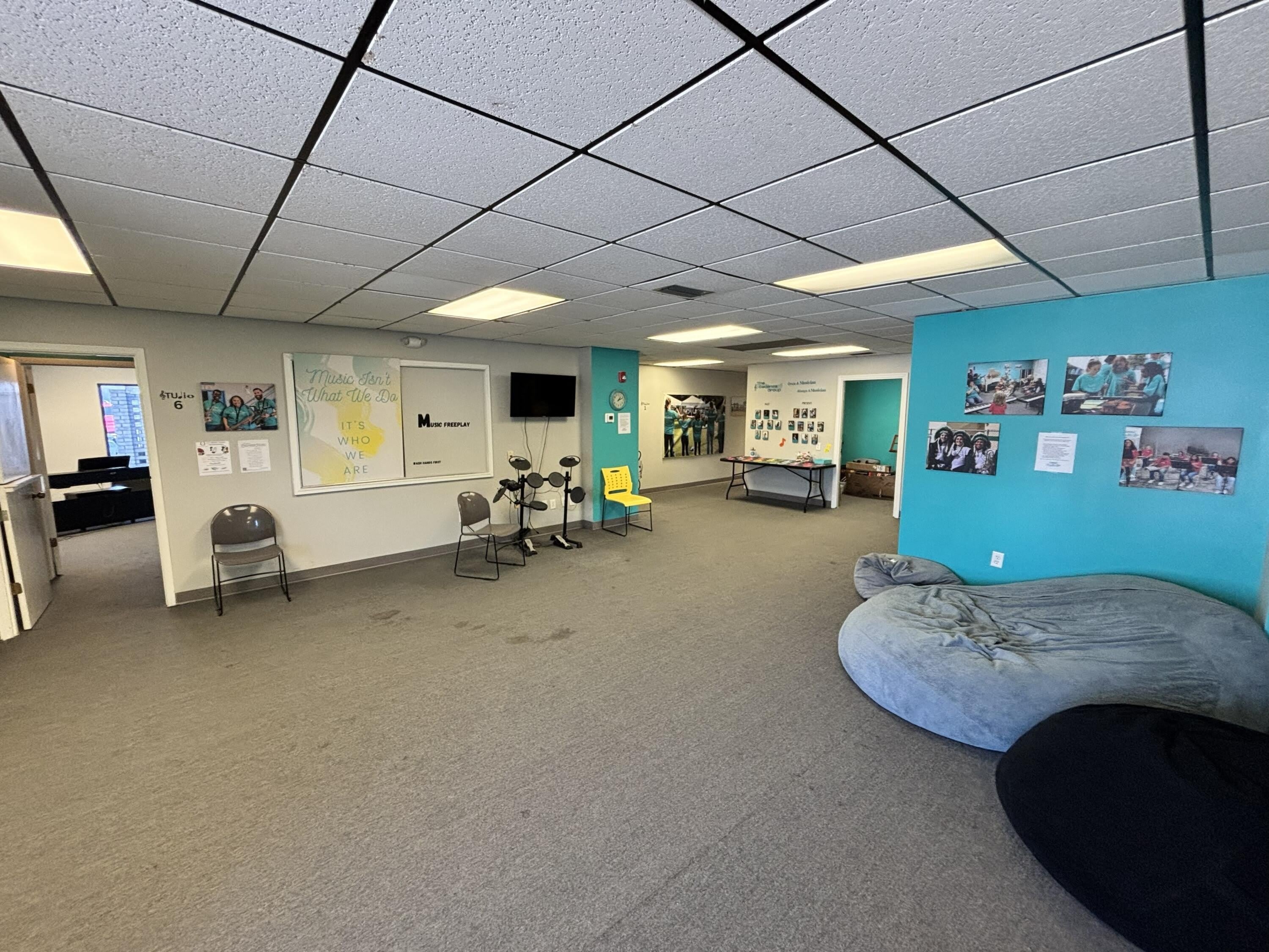 105 Lewis Street – photo 1