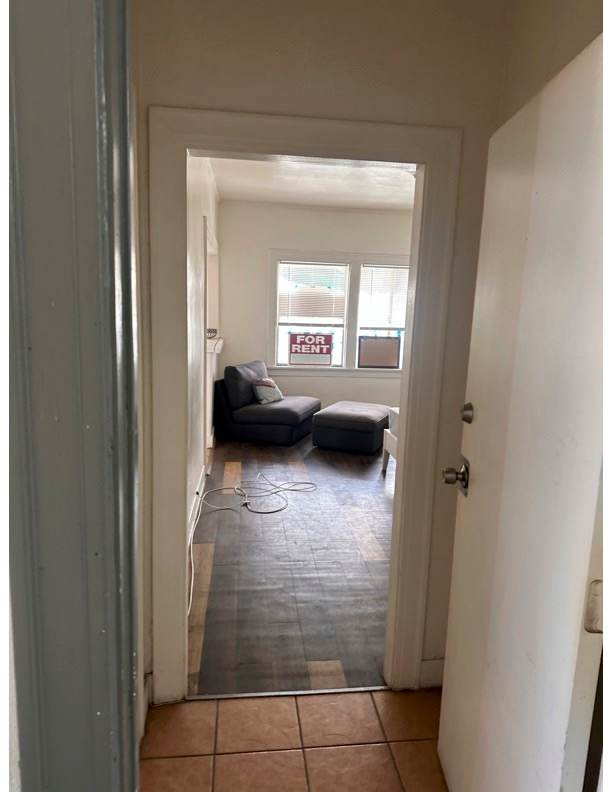 3331 West 54th Street – photo 1