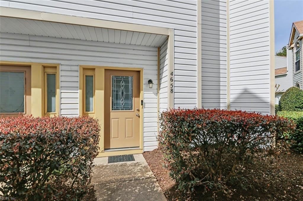 4658 Georgetown Place – photo 1