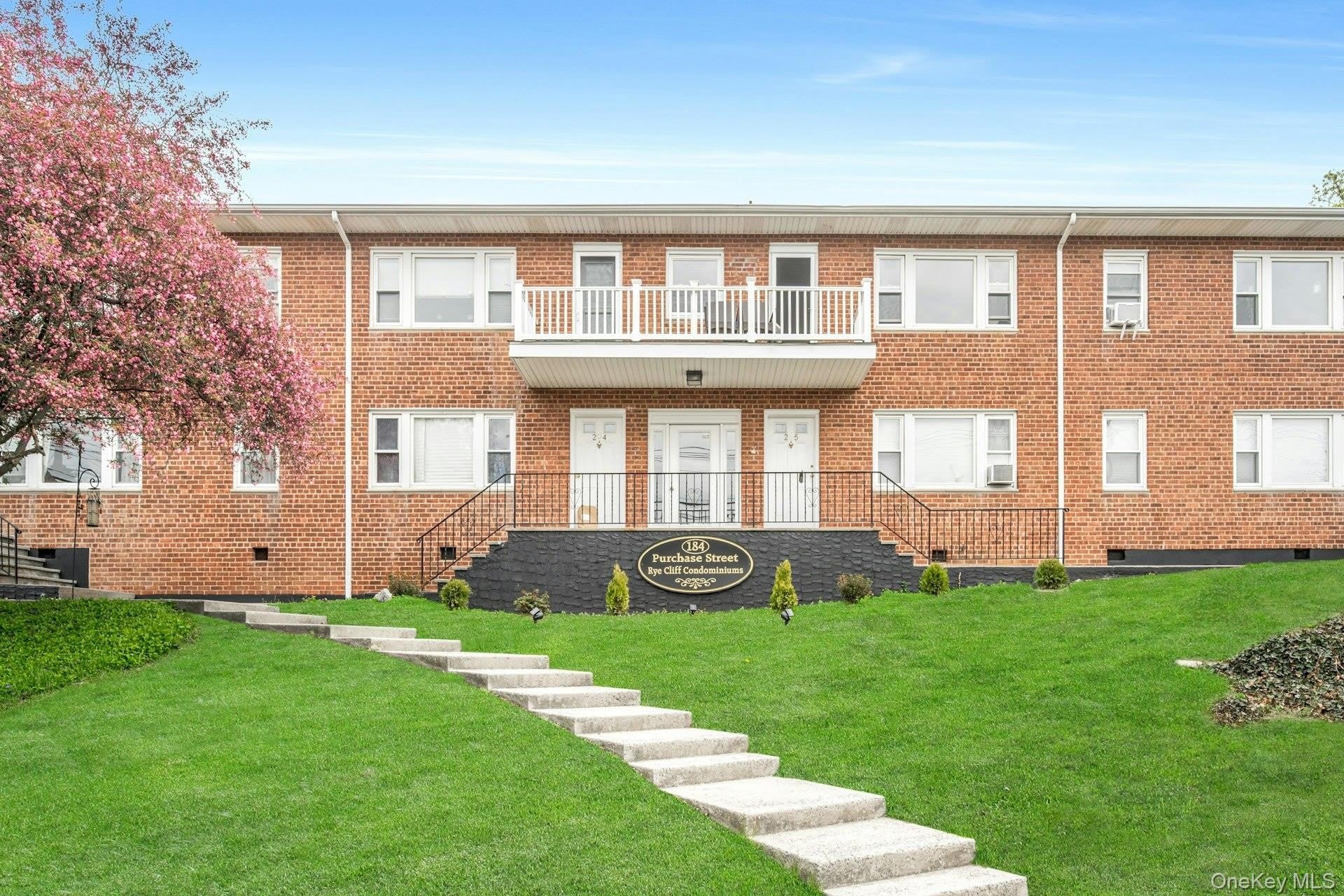184 Purchase Street – photo 1 of 33