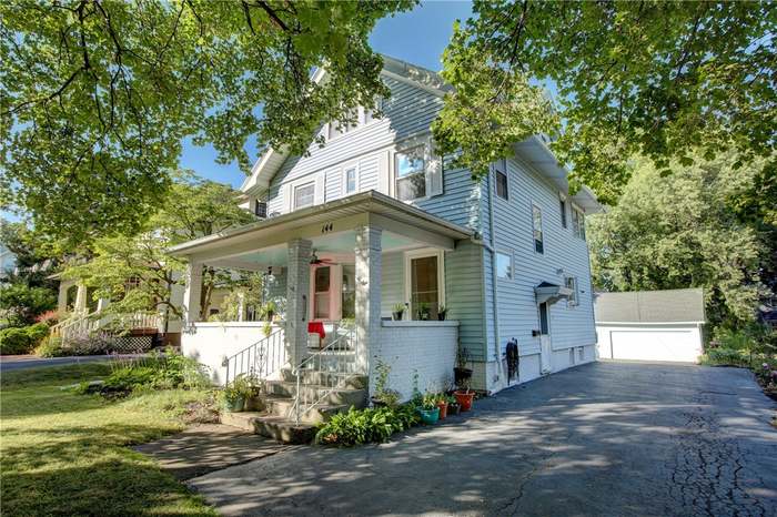 144 Deerfield Dr – photo 1 of 23