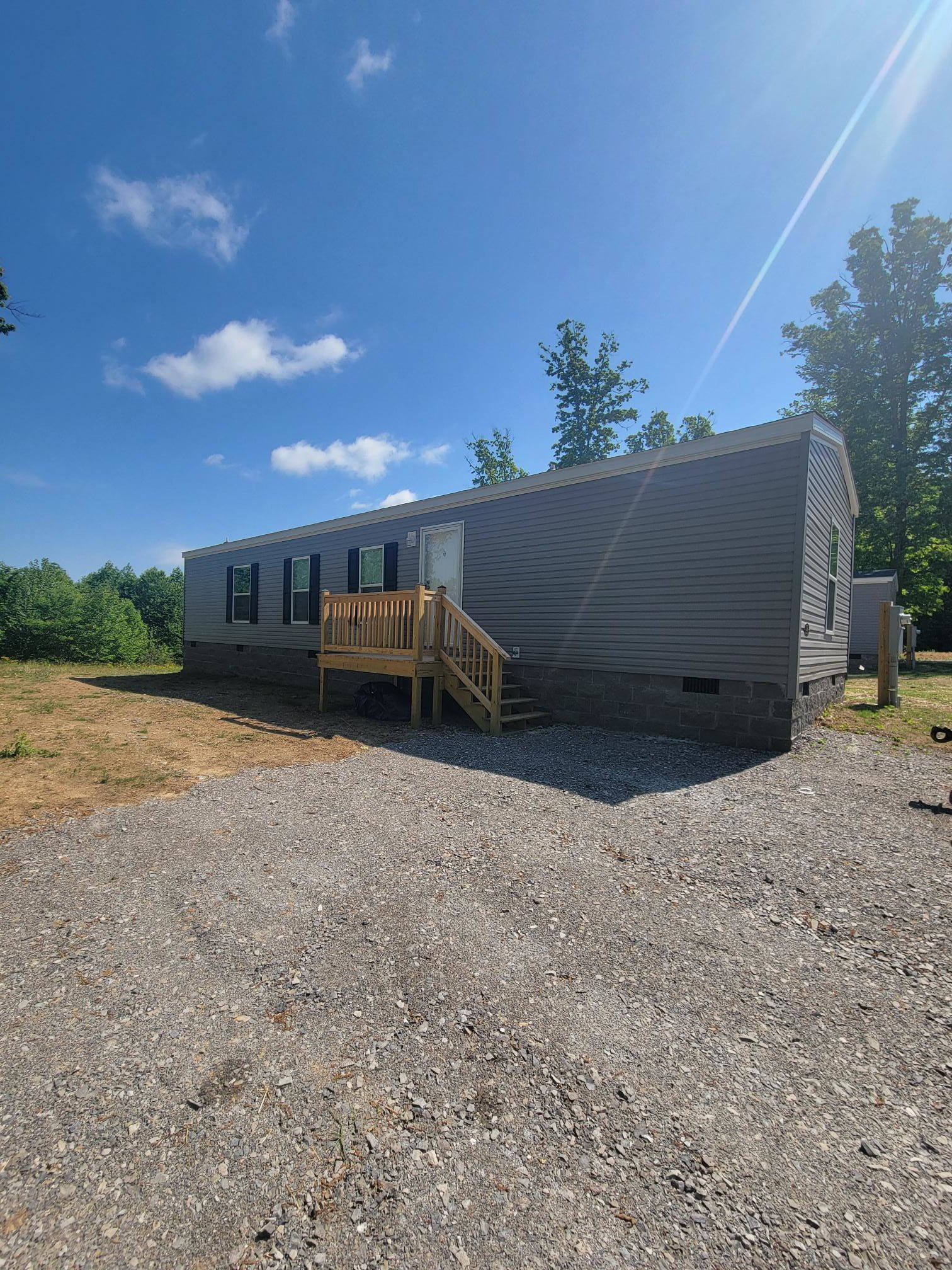 75 Everett Lane – photo 1 of 23