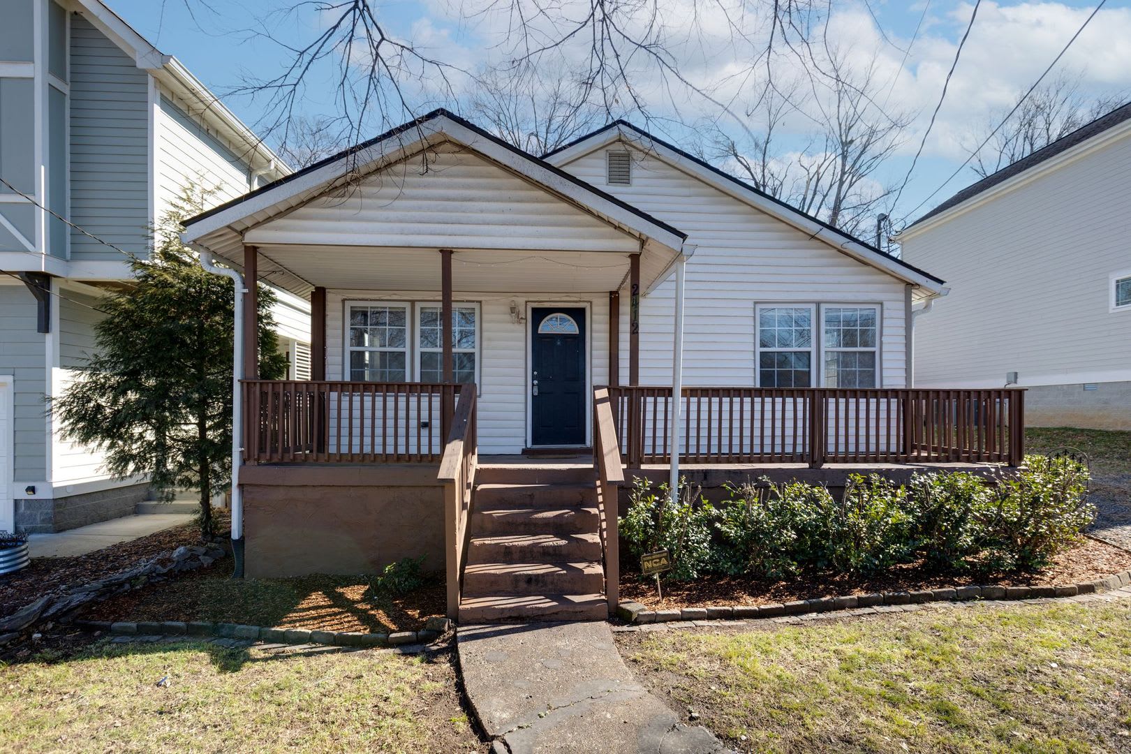 Awesome 3BR/2BA home in the highly desirable East Nashville neighborhood! – photo 1