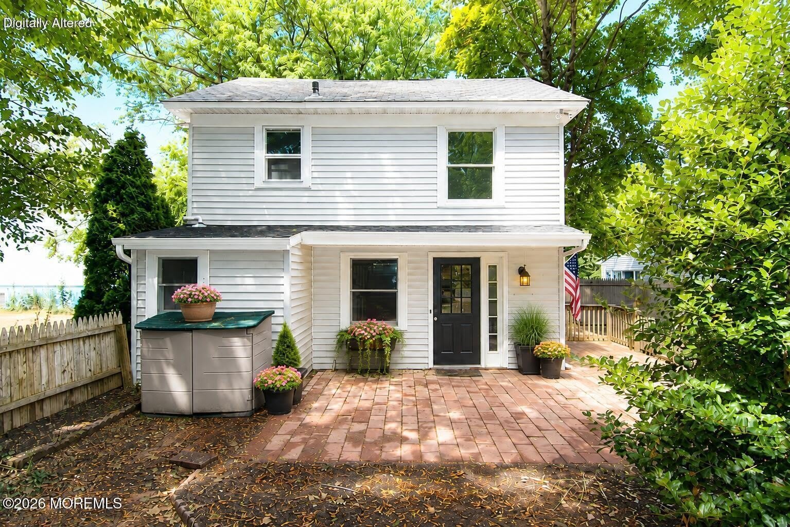 15-17 E Lincoln Avenue – photo 1 of 22