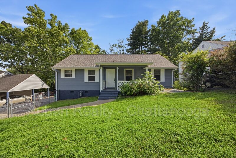 3826 Kingwood Circle – photo 1 of 21