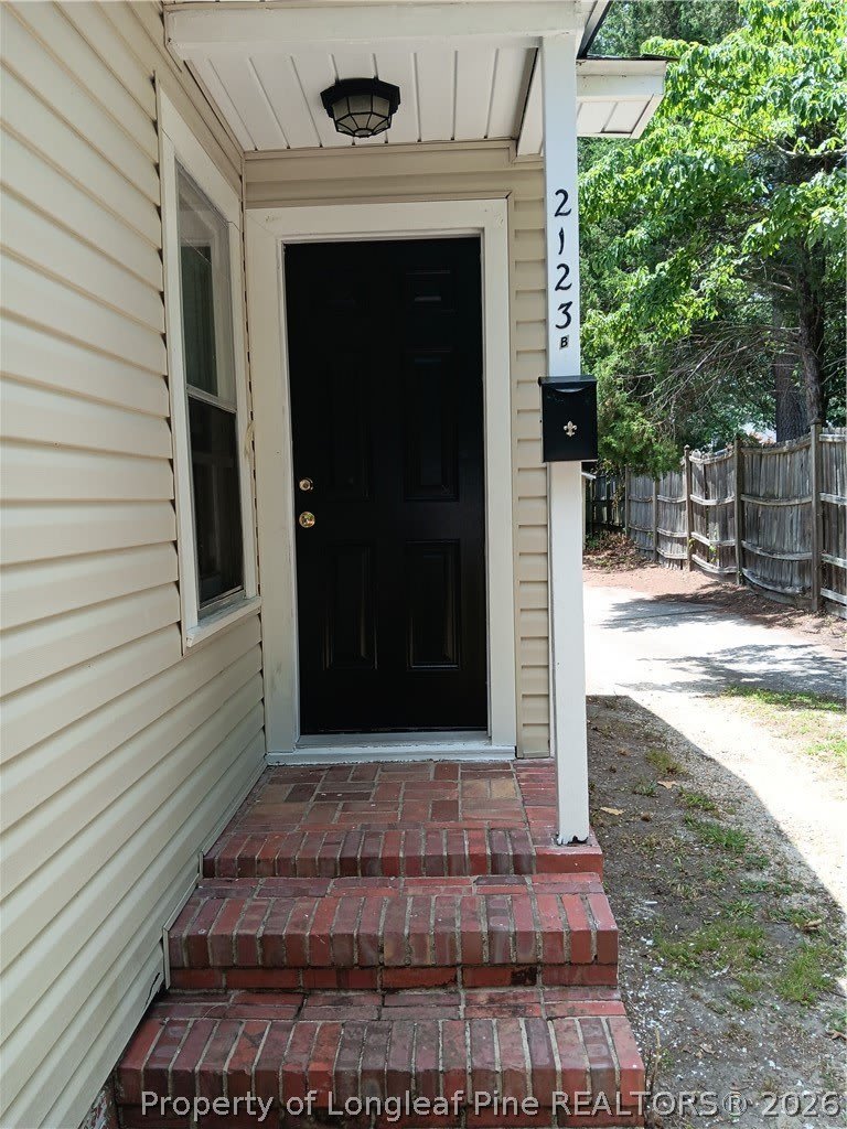 2123 B Elvira Street – photo 1
