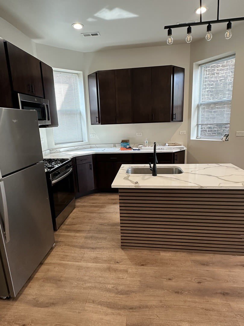 6613 S Vernon Avenue – photo 1