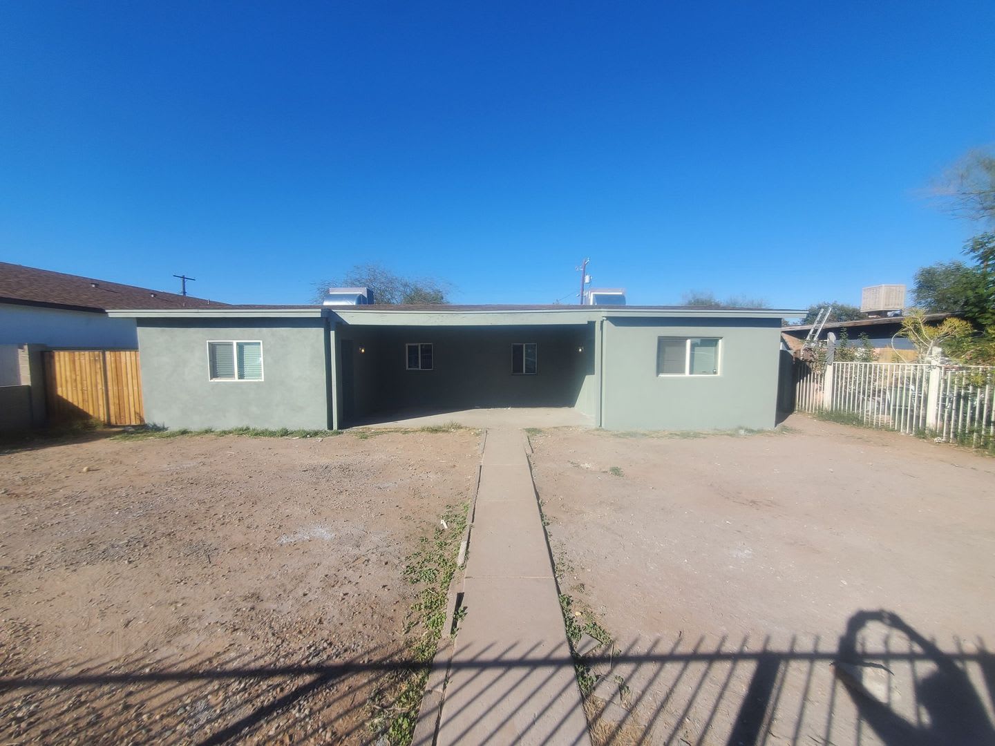 newly renovated 1bd 1 bth unit in phx – photo 1