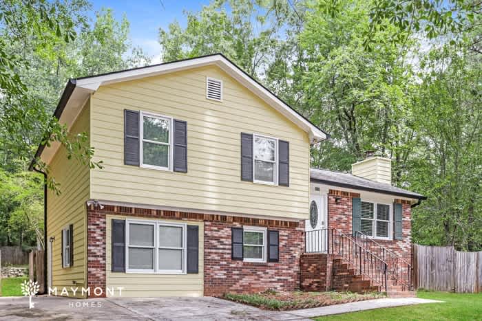 4636 Hamlet Walk Southeast – photo 1
