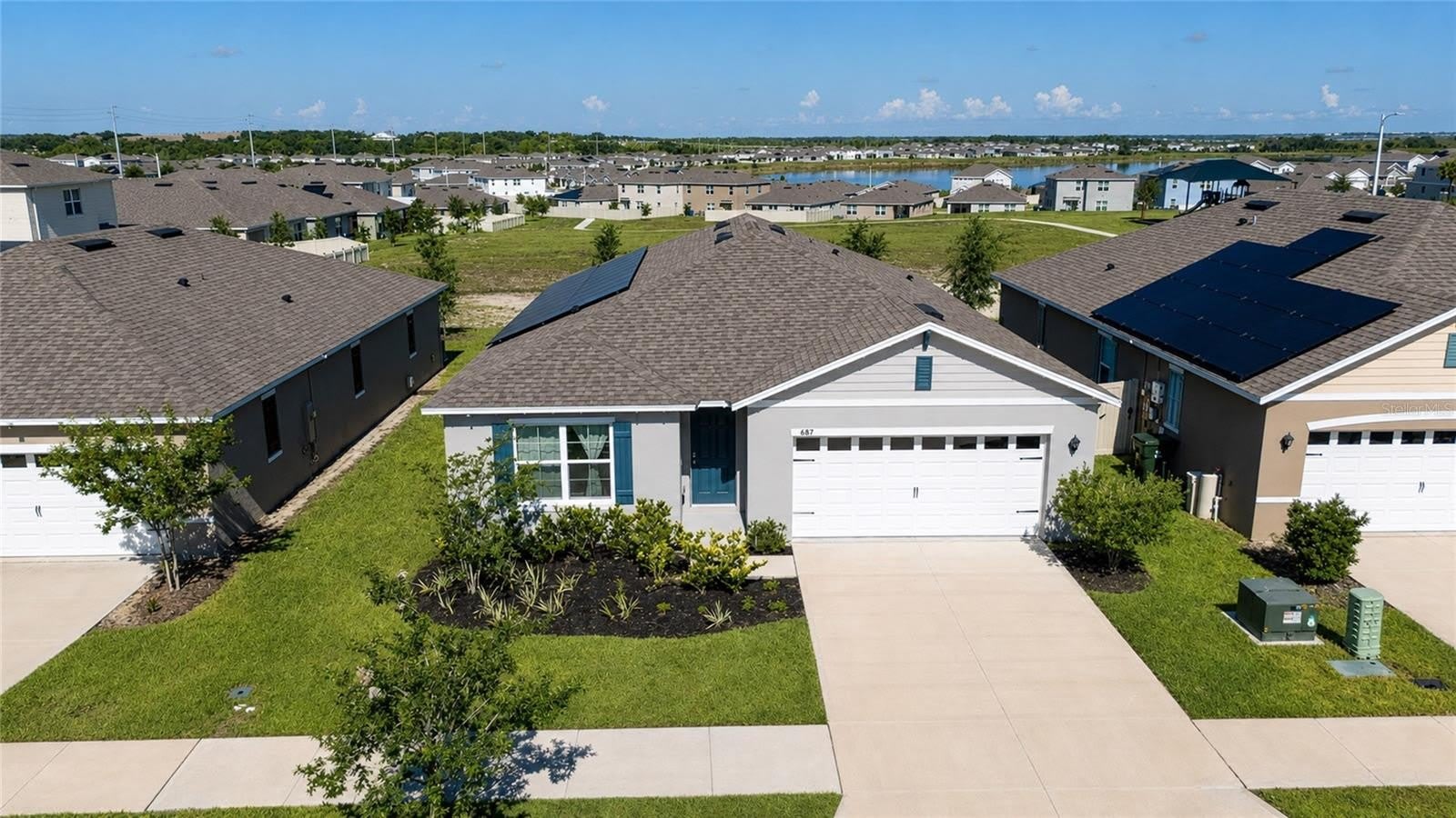 687 GRIFFON Avenue – photo 1 of 35