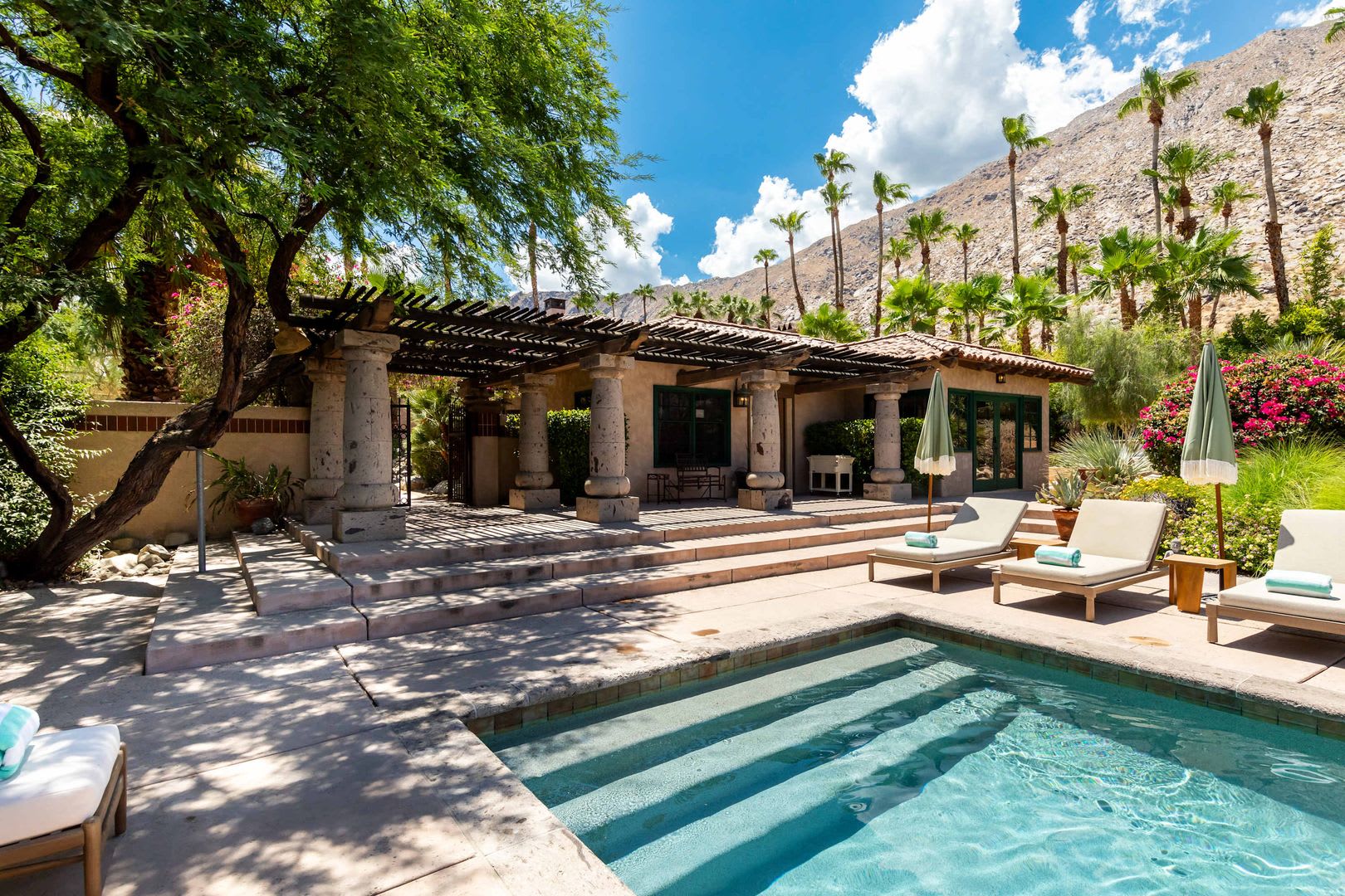 Luxury Oasis in Palm Springs Retreat (Monthly Only – photo 1