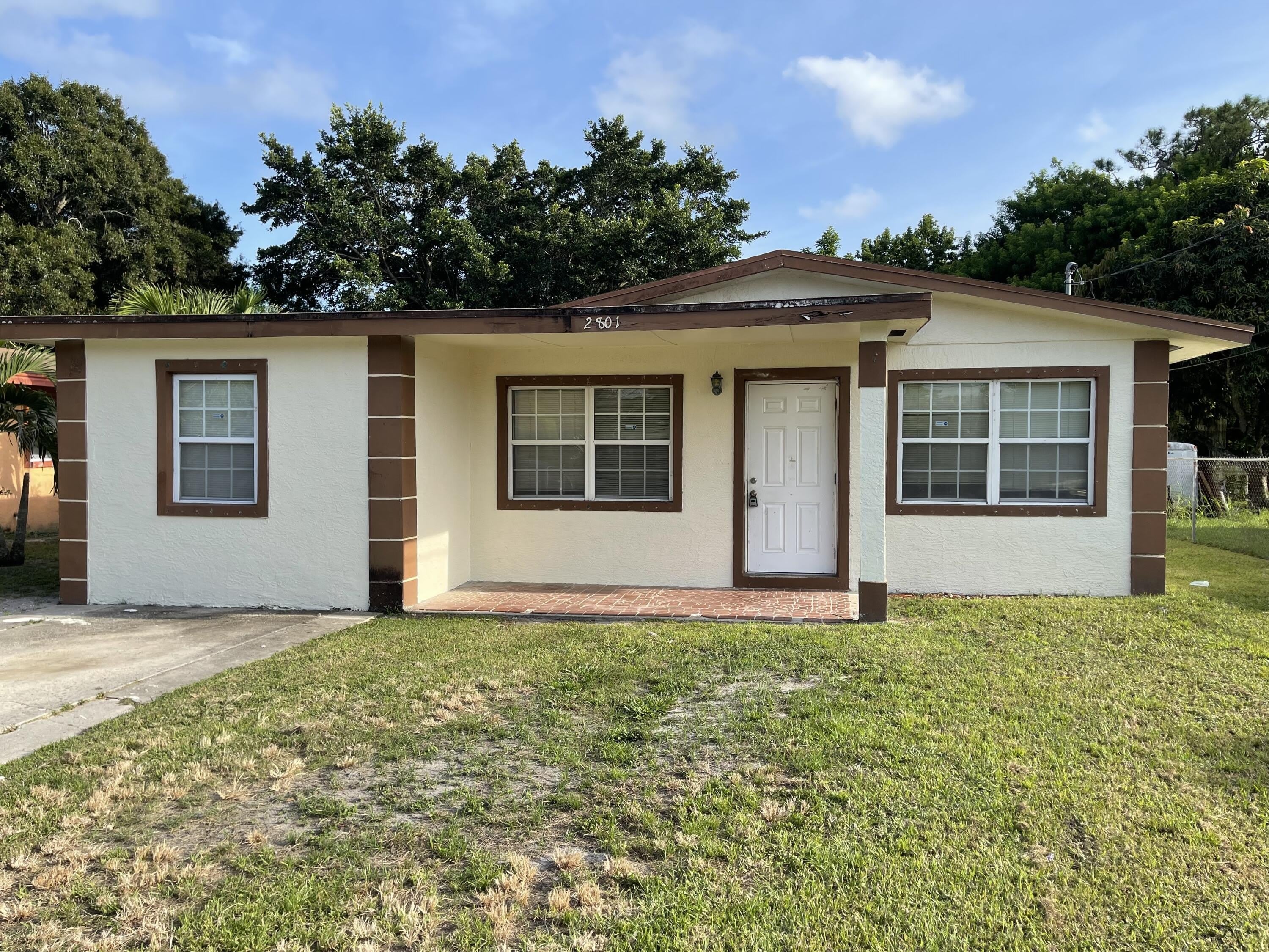 2801 Avenue E – photo 1