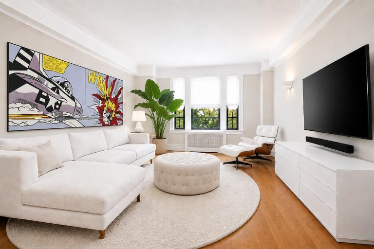 425 Riverside Drive – photo 1