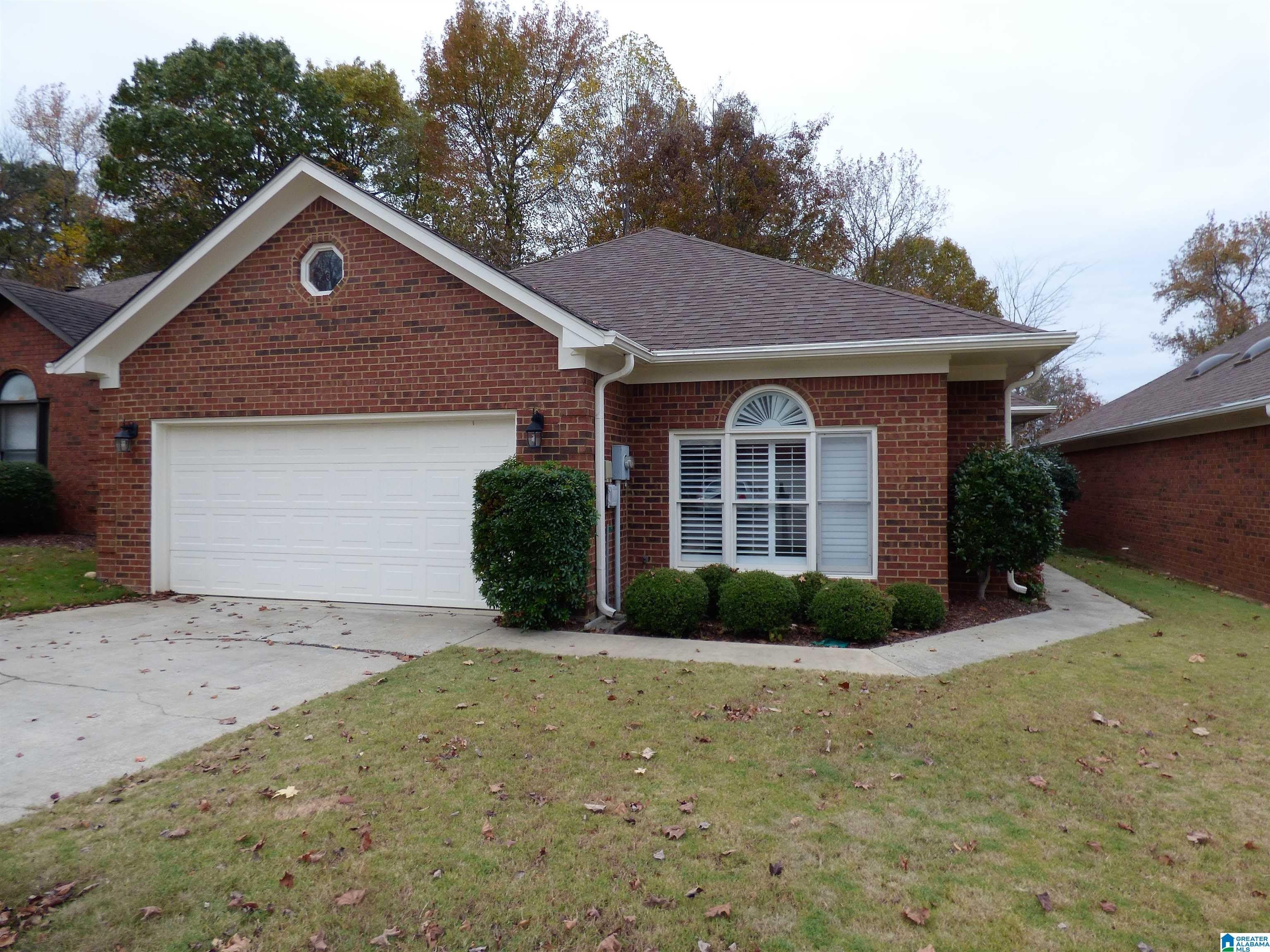 1115 BERWICK ROAD – photo 1 of 12