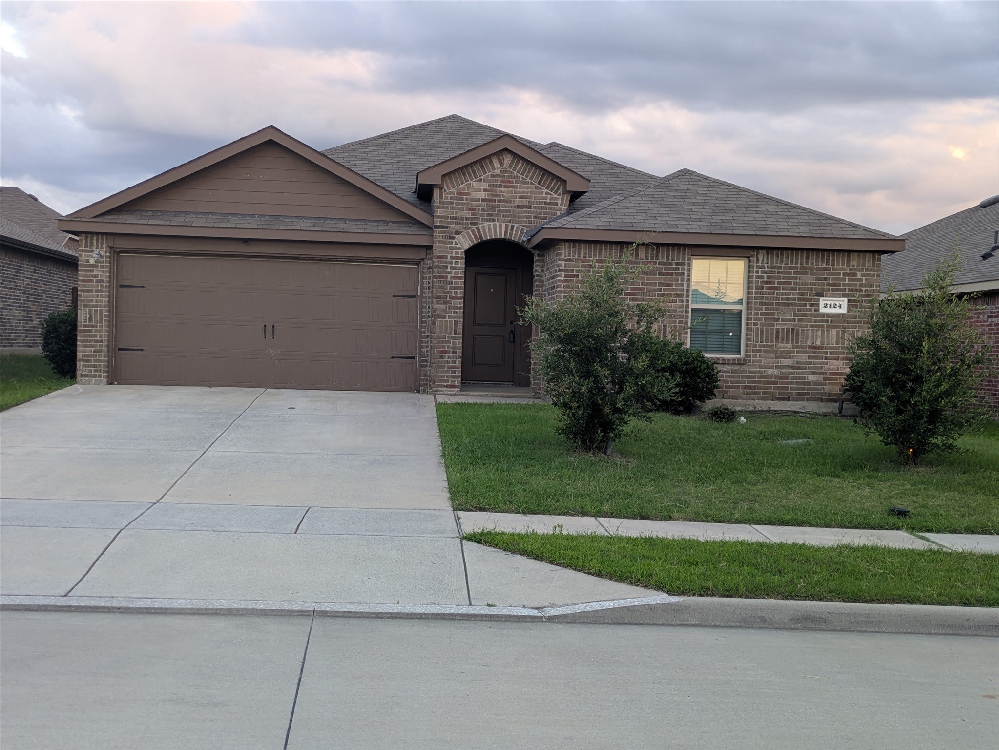 2124 Tulipwood Drive – photo 1
