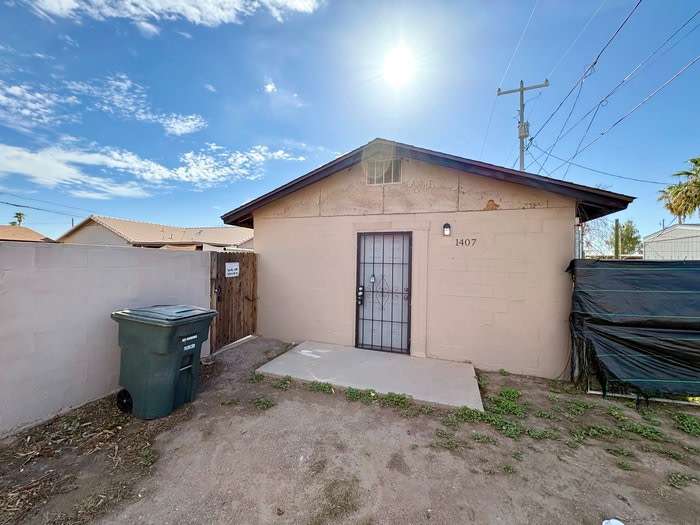 1407 North French Street – photo 1 of 10
