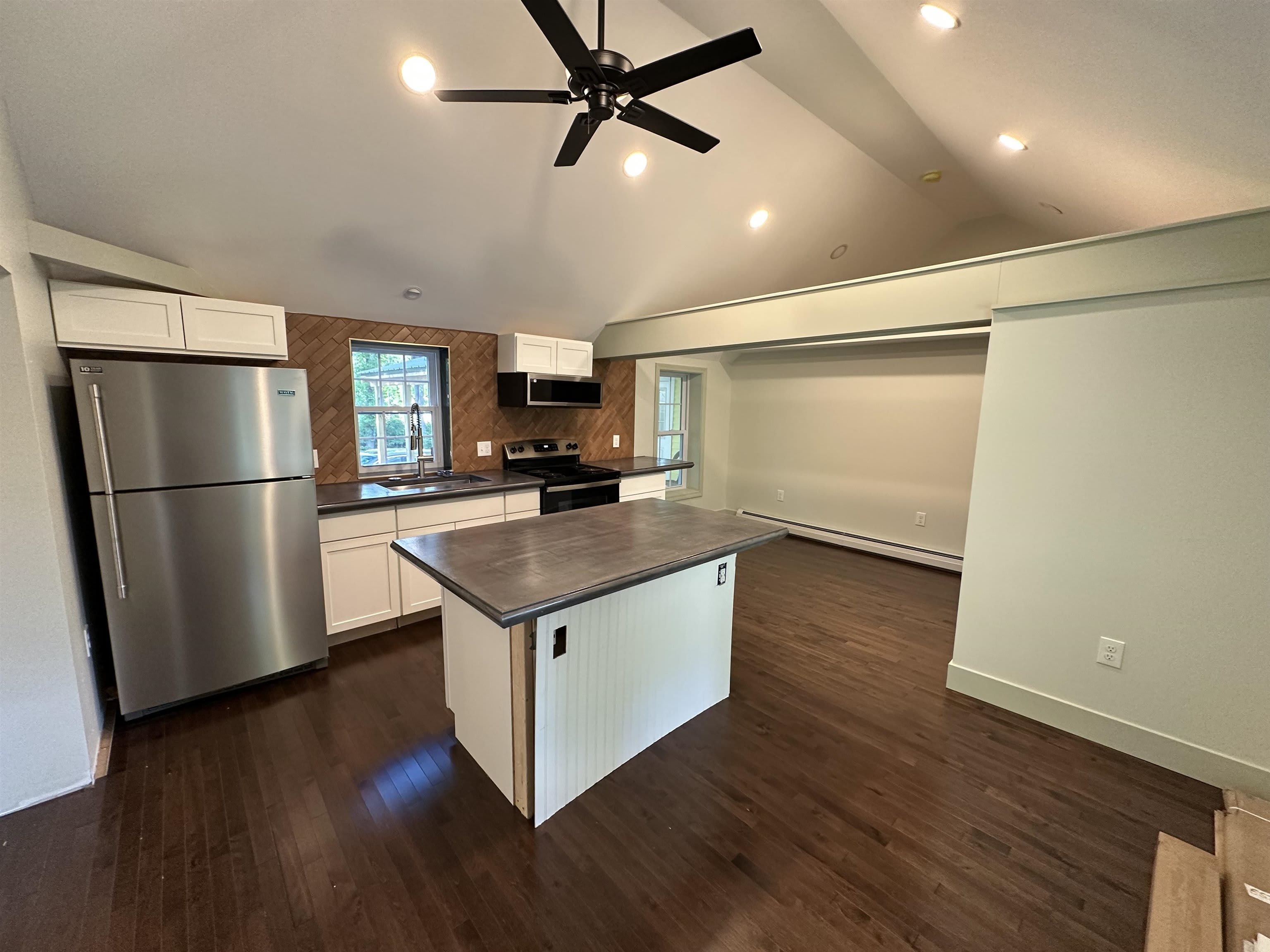 18 Mill Street – photo 1 of 21