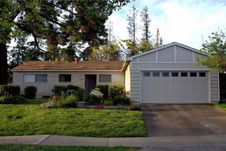 19960 Pear Tree Ln – photo 1 of 167