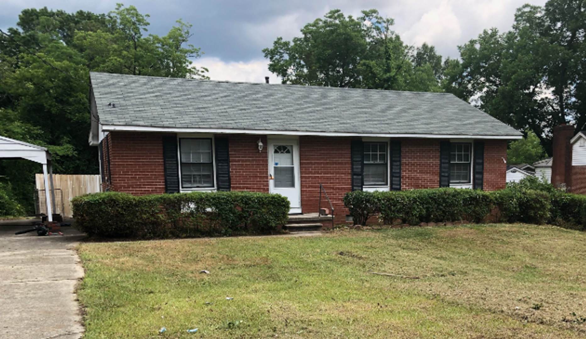 Pet Friendly, 3BR Move in Ready! 921 Weston Street – photo 1