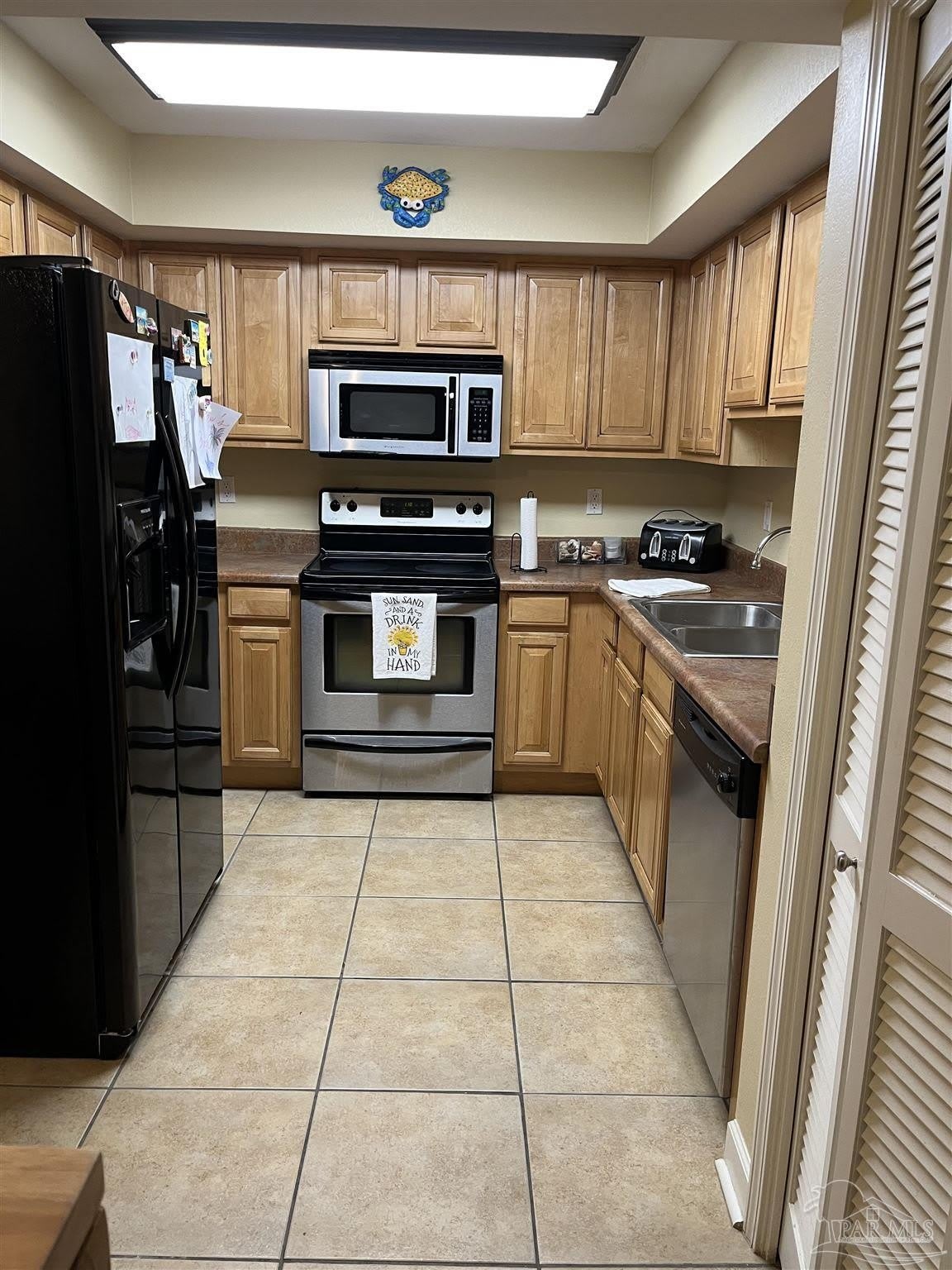 1600 Via Deluna Dr – photo 1