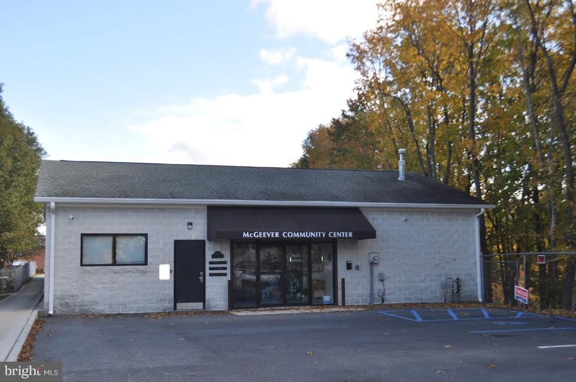 943 FAIRMONT Avenue – photo 1