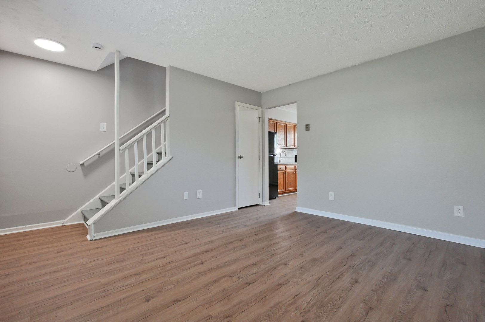 Nice 2 Bedroom Townhome in Southwest Columbus – photo 1