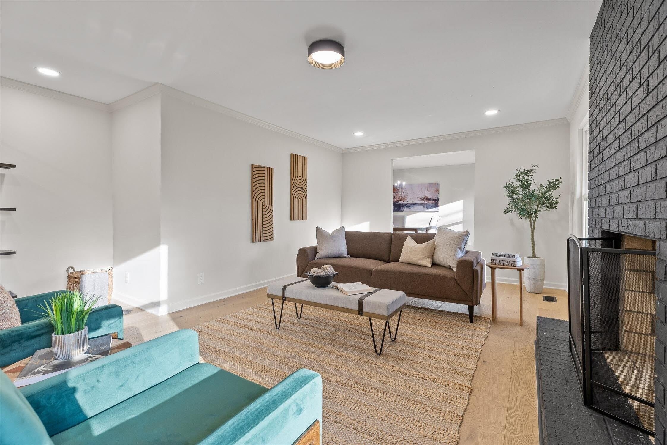4601 Loftwood Drive – photo 1 of 68