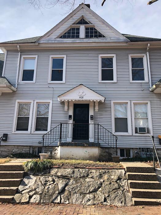 1108 George St – photo 1 of 19