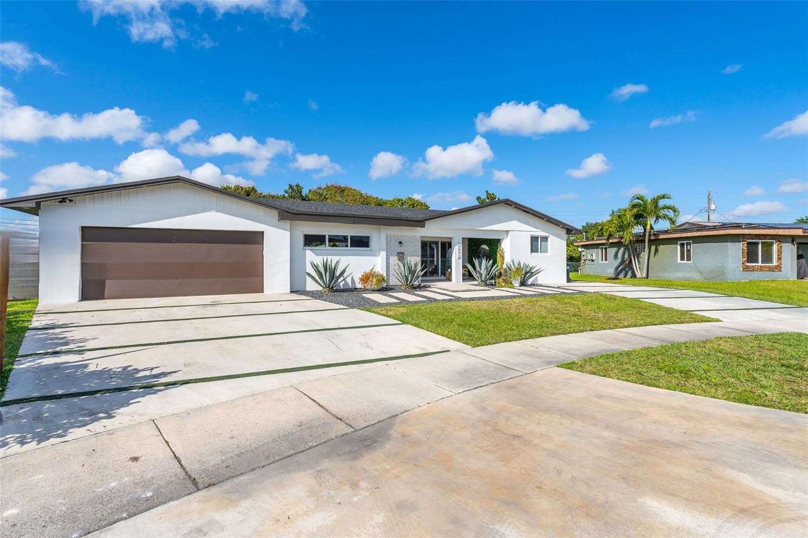 10971 Southwest 177th Street – photo 1