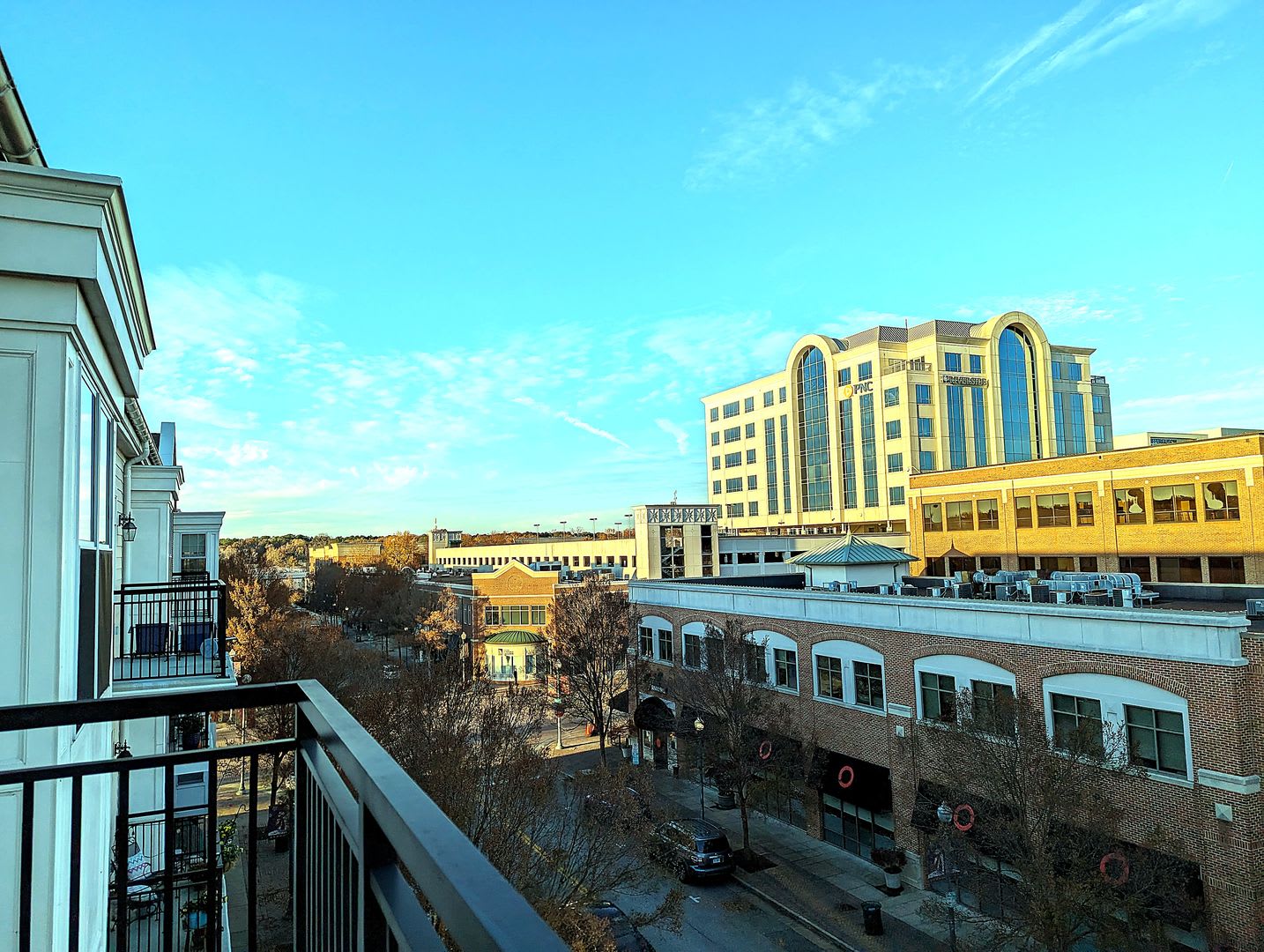 The Easy Life at City Center – photo 1