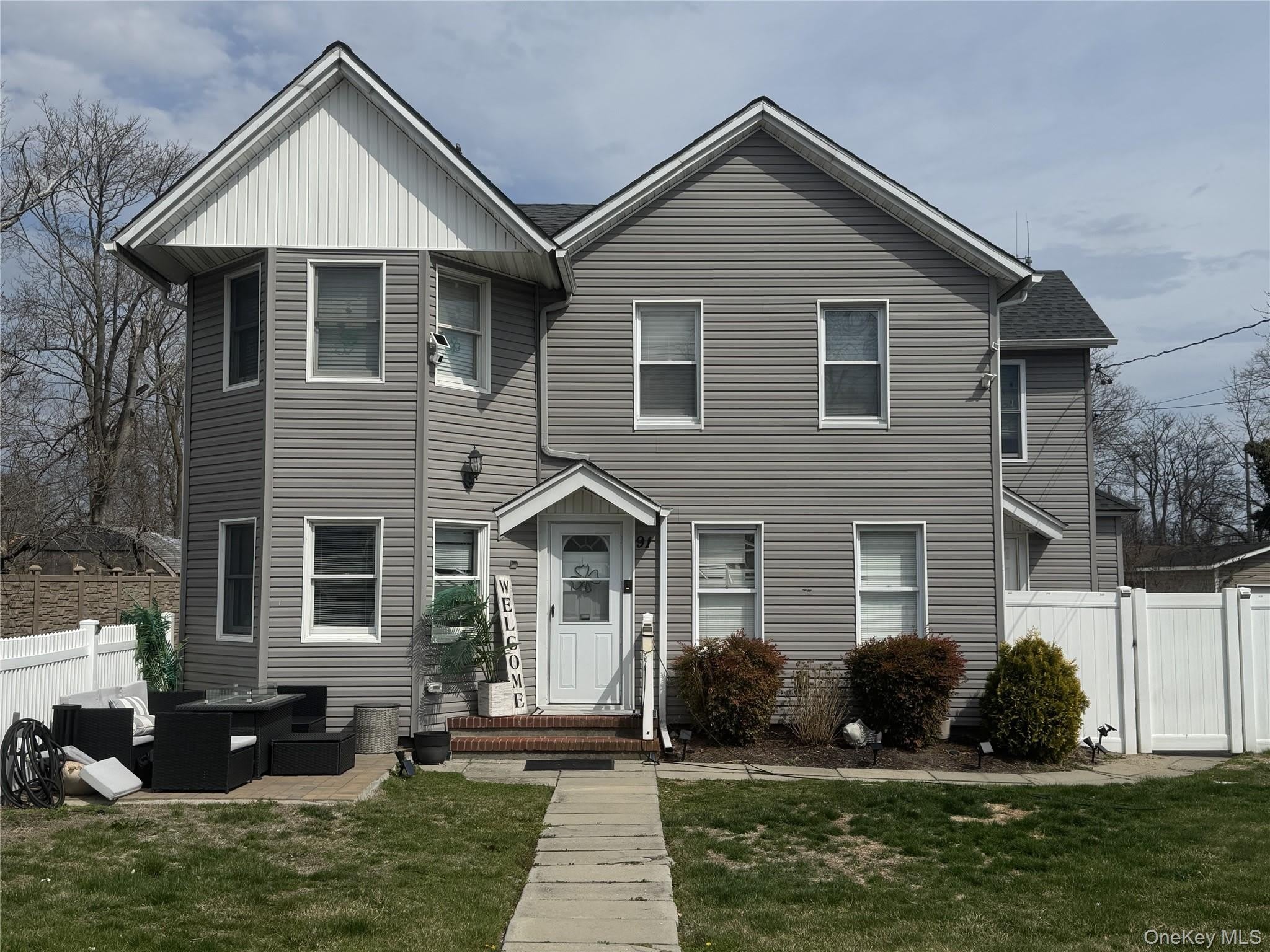 91 River Avenue – photo 1 of 13