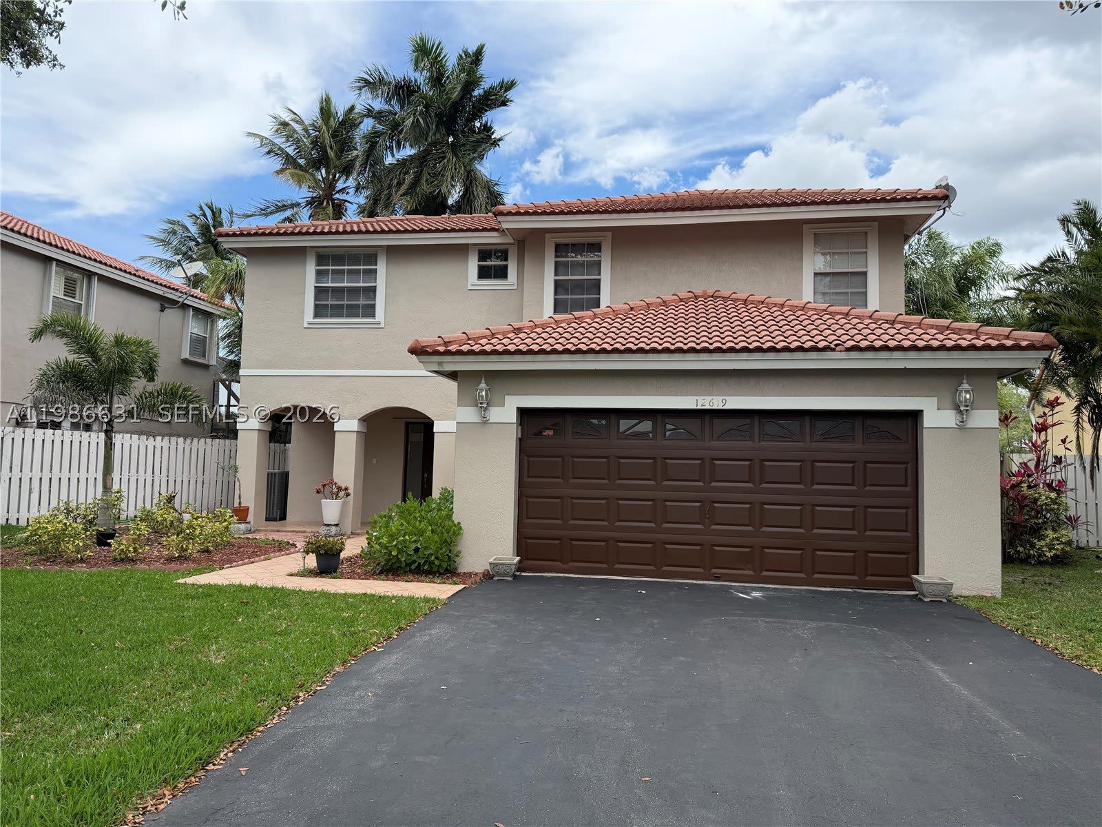 12619 NW 11th Pl – photo 1