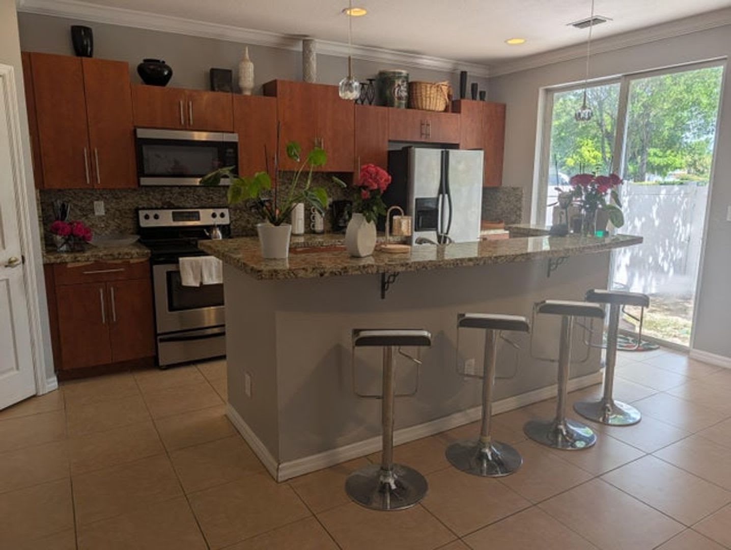238 Se 2Nd Avenue Hallandale Beach Fl 33009 5641 – photo 1