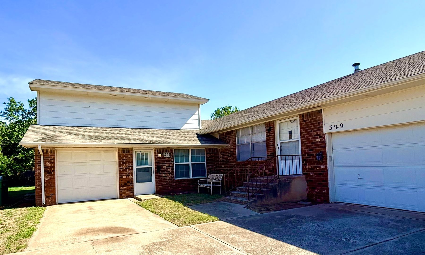 Beautifully Updated 2BD 1BA, Two-Story Duplex in Yukon!!! – photo 1 of 10