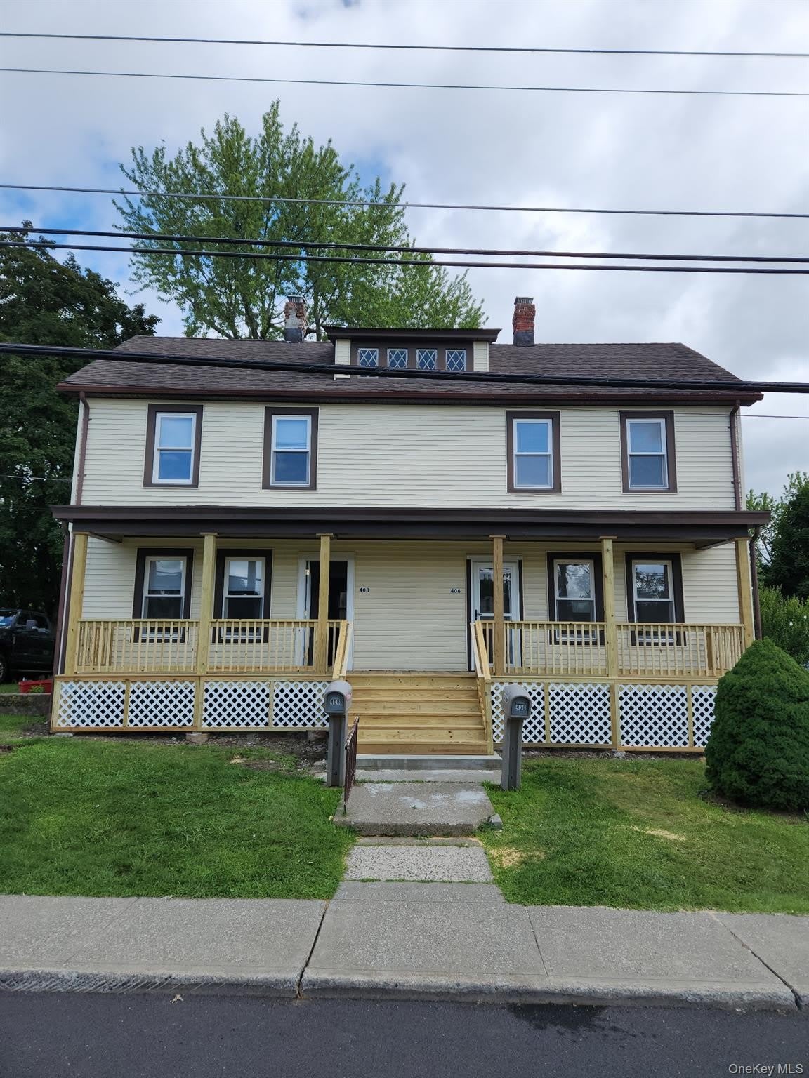 406 Tower Avenue – photo 1 of 28
