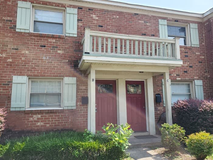 1207 Green Oaks Lane – photo 1
