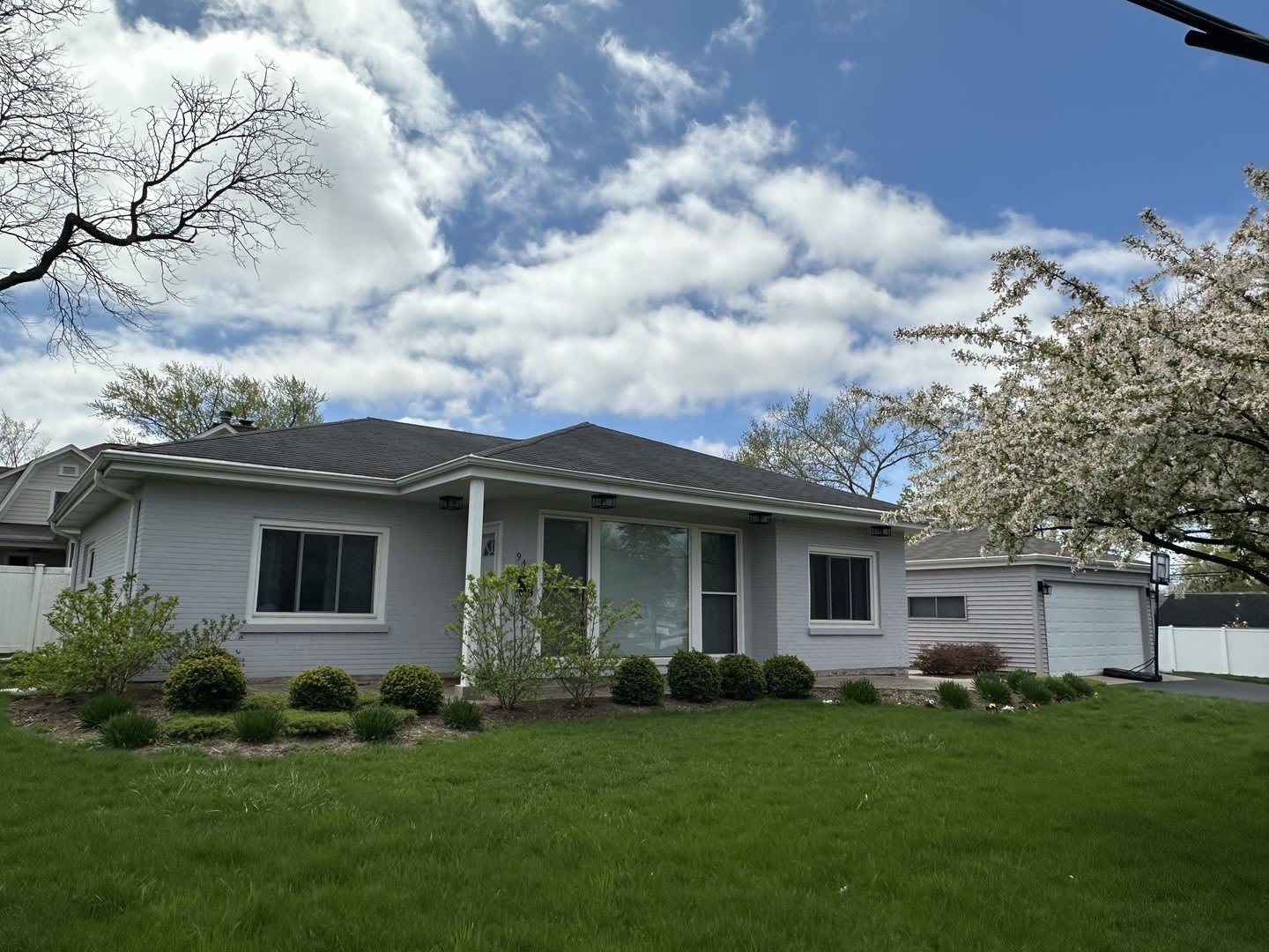 941 41st Street – photo 1 of 14