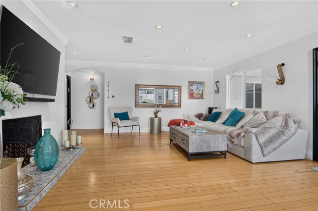 6710 Kurl Way – photo 1