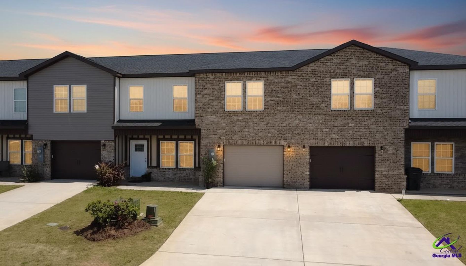 212 Beau Claire Circle – photo 1
