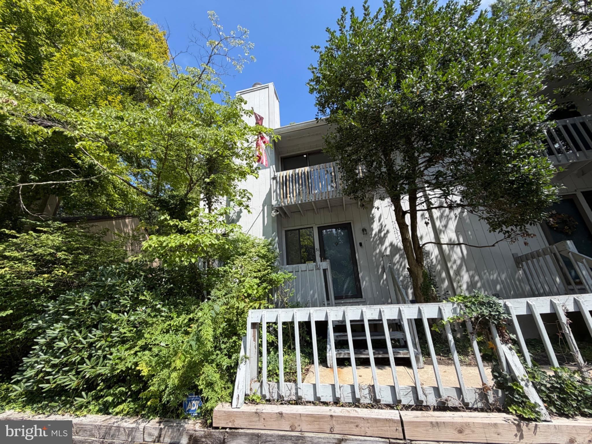 31 HARWOOD Lane – photo 1 of 17