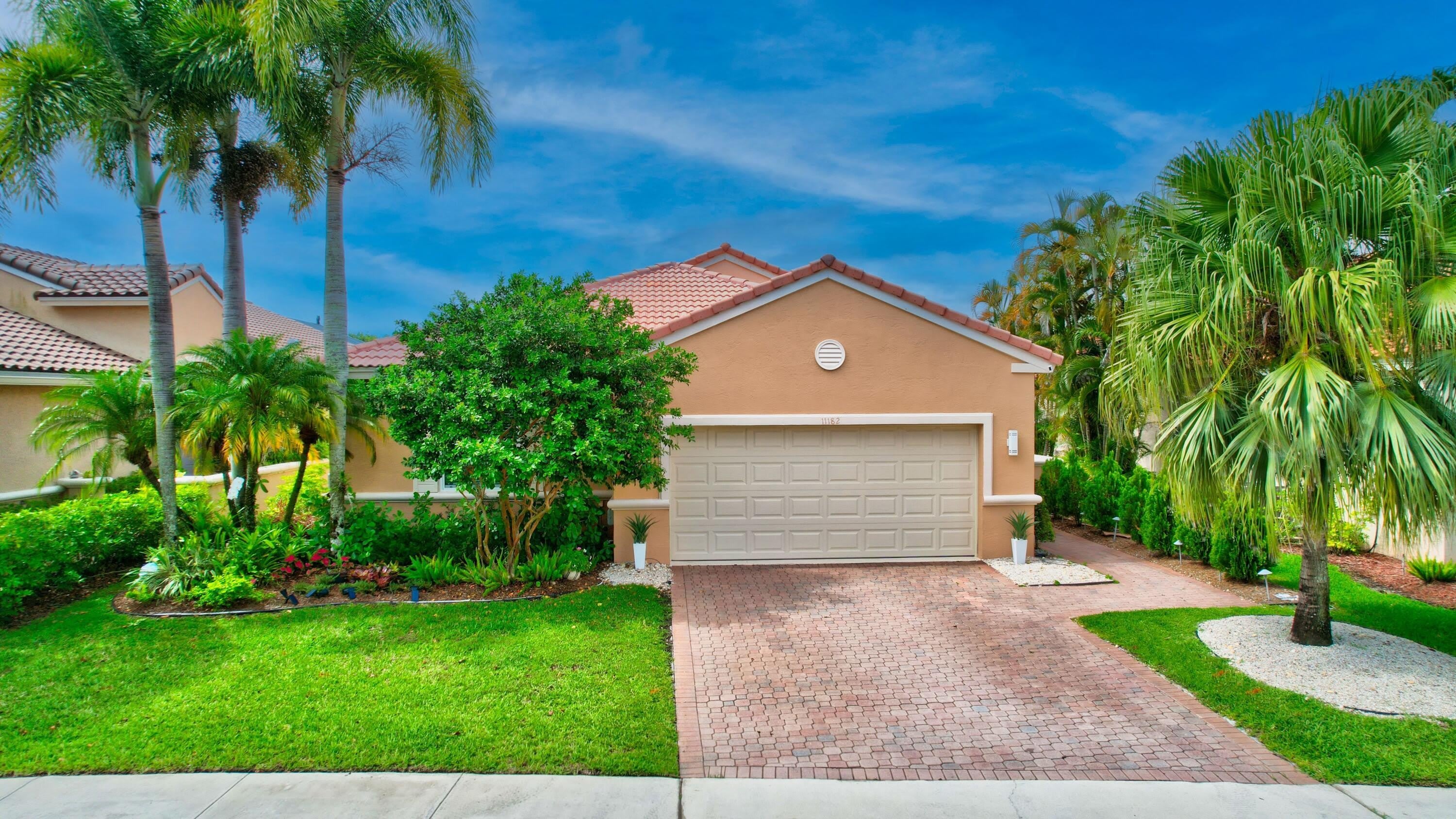11182 Sea Grass Circle – photo 1