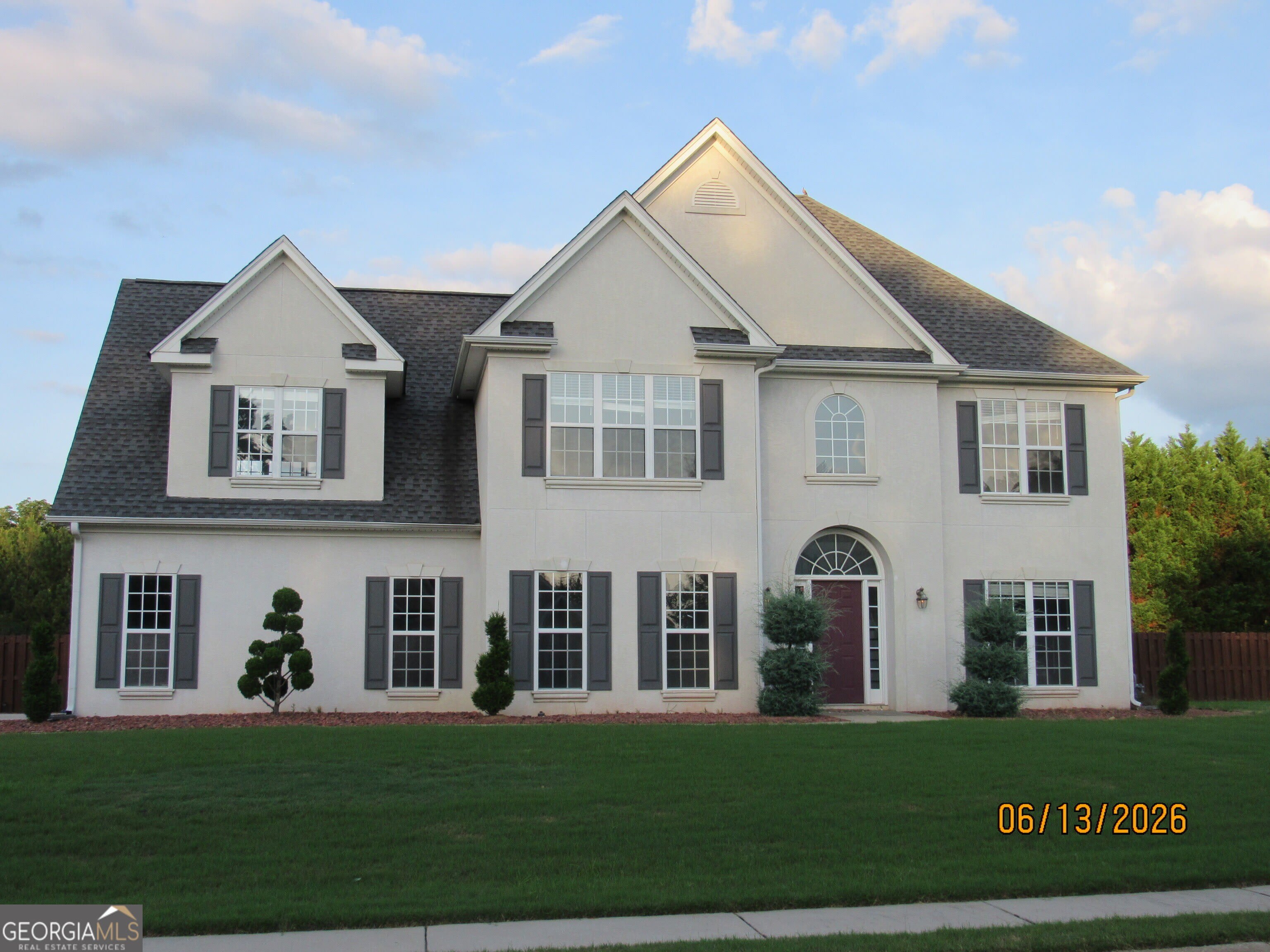 305 Sunderland Circle – photo 1 of 207
