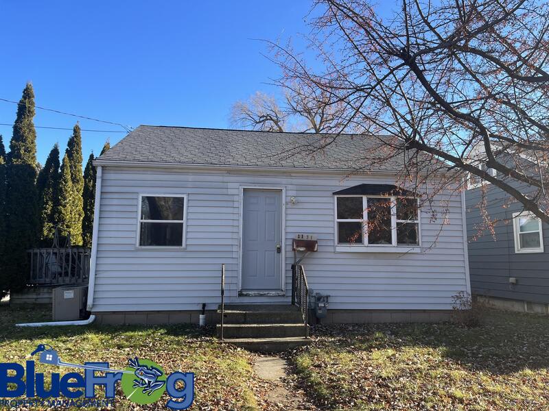 1131 South Greenwood Avenue – photo 1 of 16