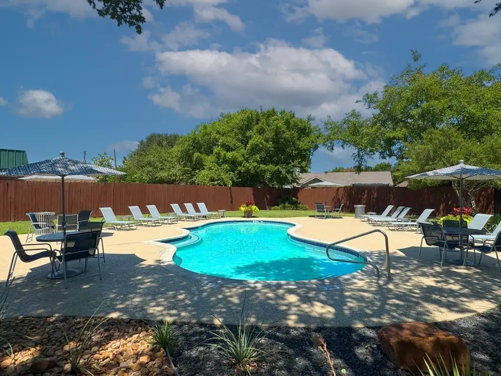 Quail Crossing Apartments – photo 1 of 23