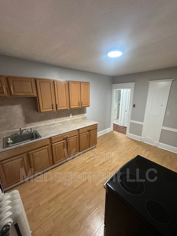 173 Elm Street – photo 1 of 6