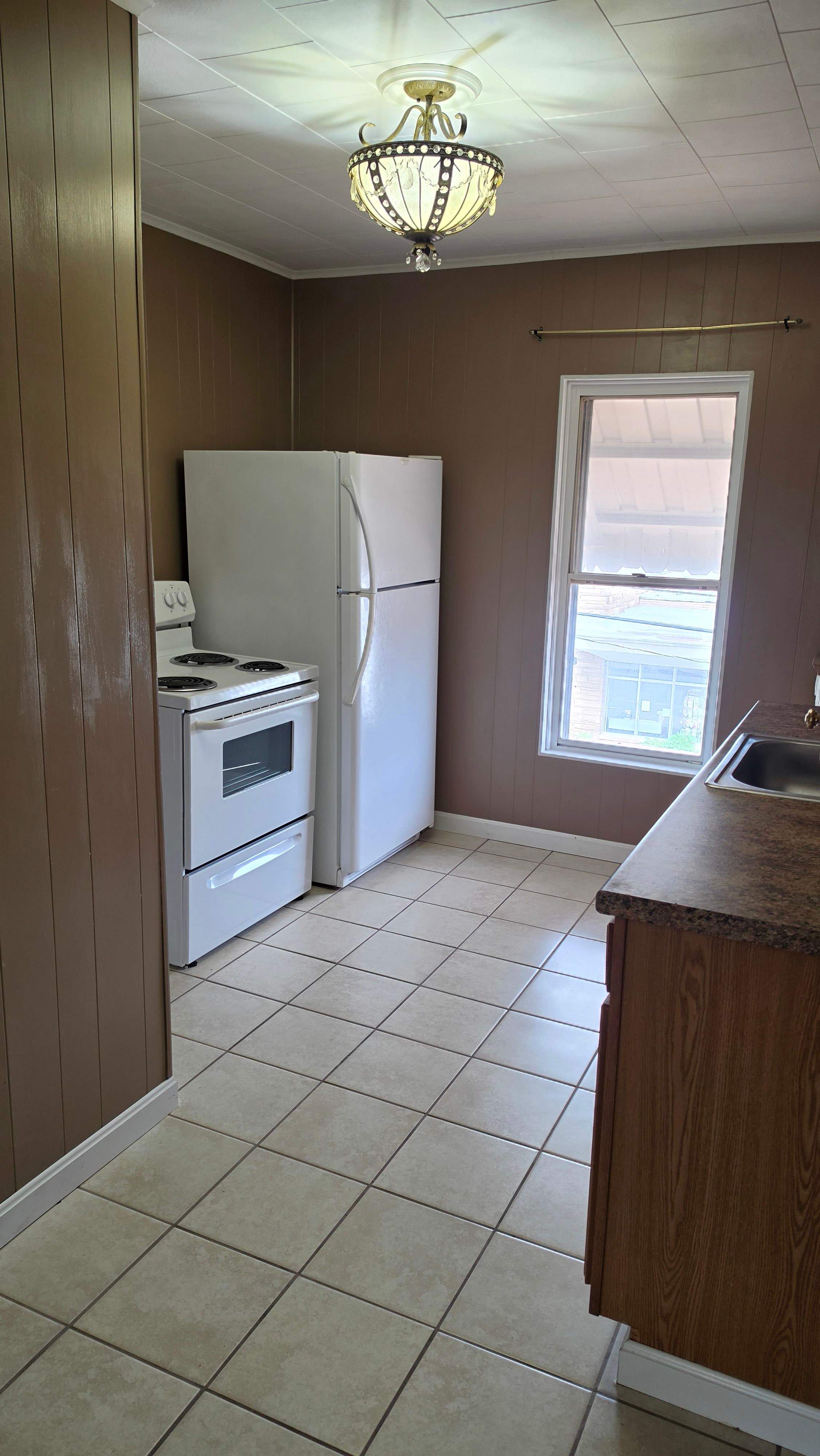 21 South 3rd Street – photo 1 of 8