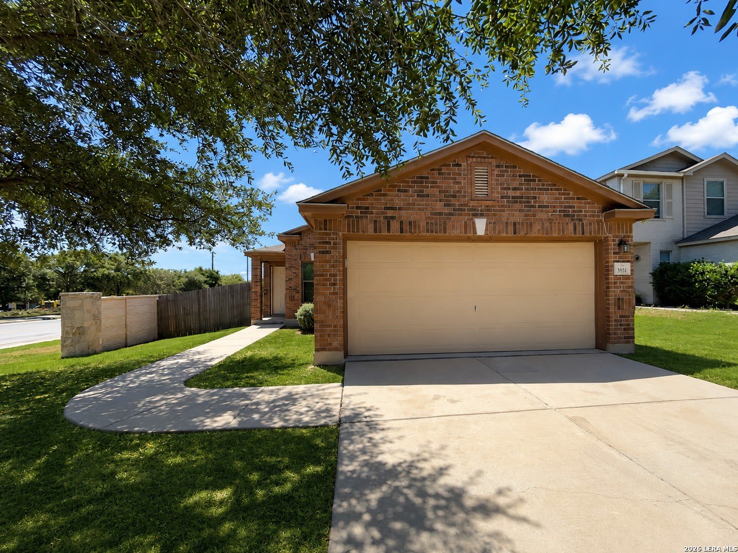 1051 Sundance Fort – photo 1
