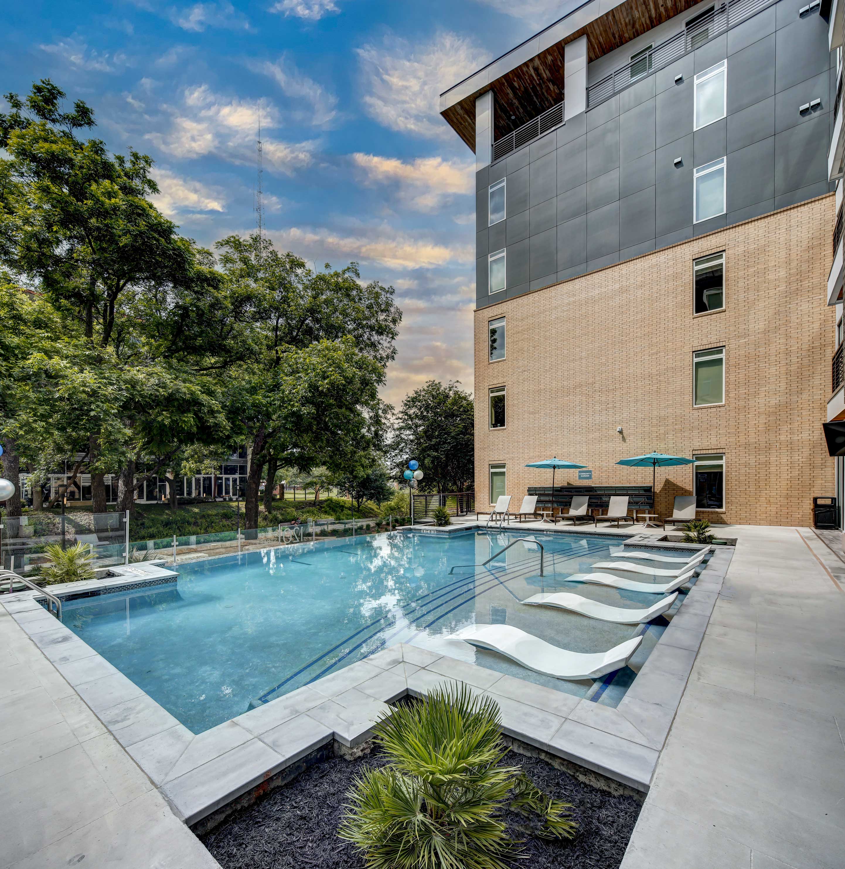 120 Ninth Street – photo 1