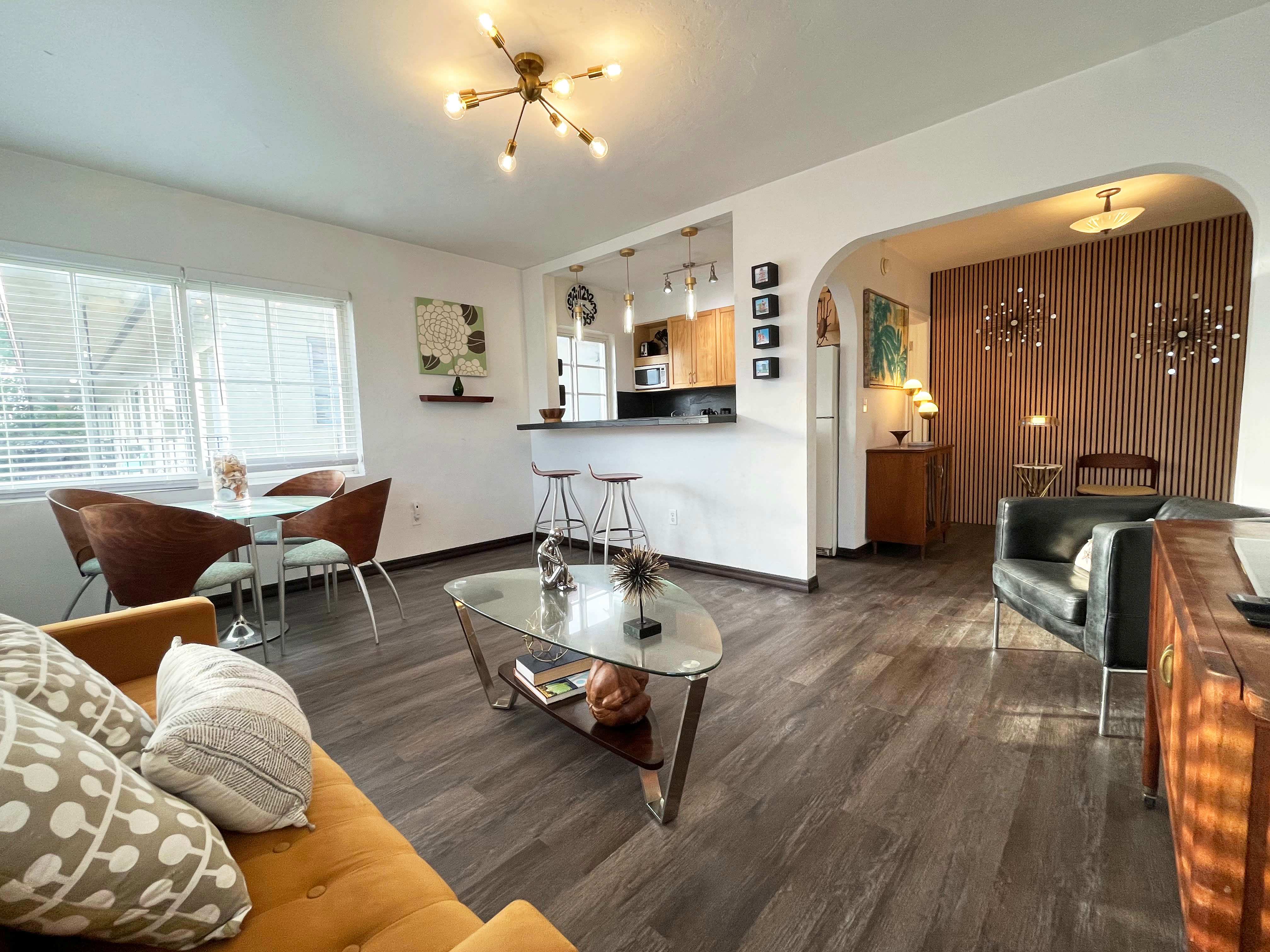 503 75th St – photo 1